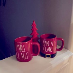 Mrs.Claus and Santa Claus Rae Dunn